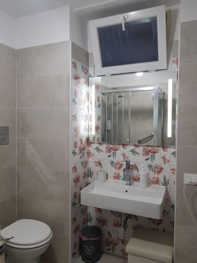 Casa Moneka Politeama Appartement Palermo Buitenkant foto