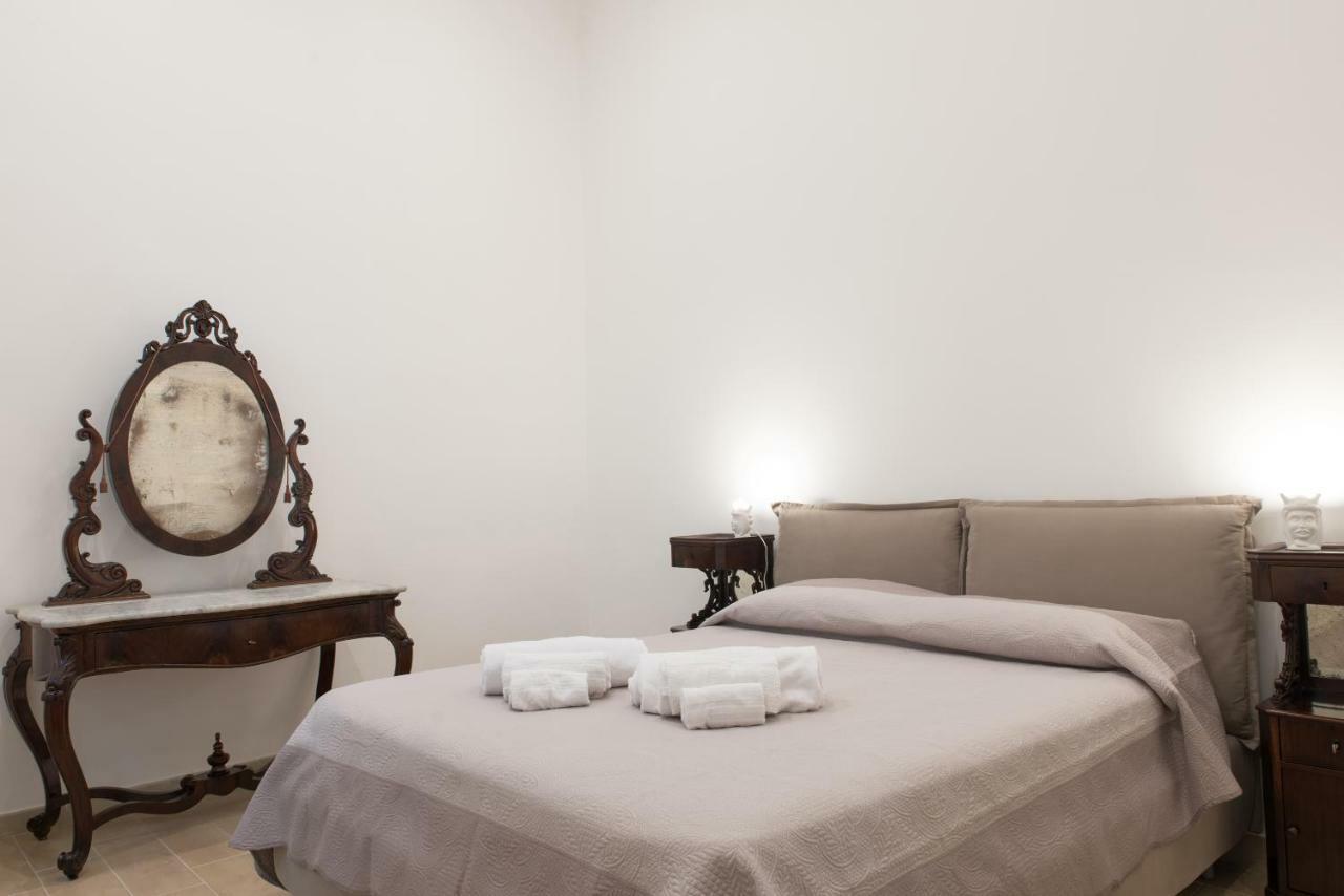 Casa Moneka Politeama Appartement Palermo Buitenkant foto